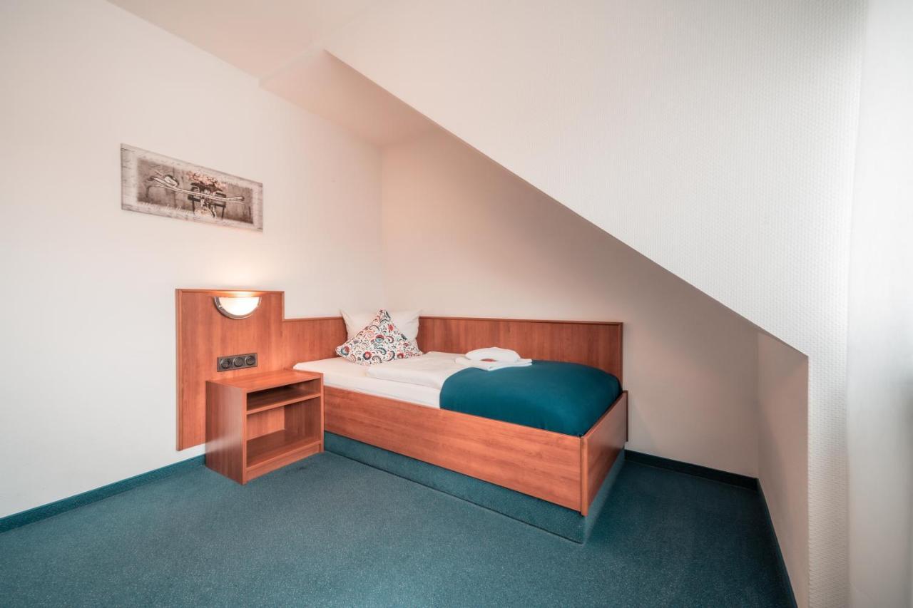Airport Lounge Hotel Duesseldorf Extérieur photo
