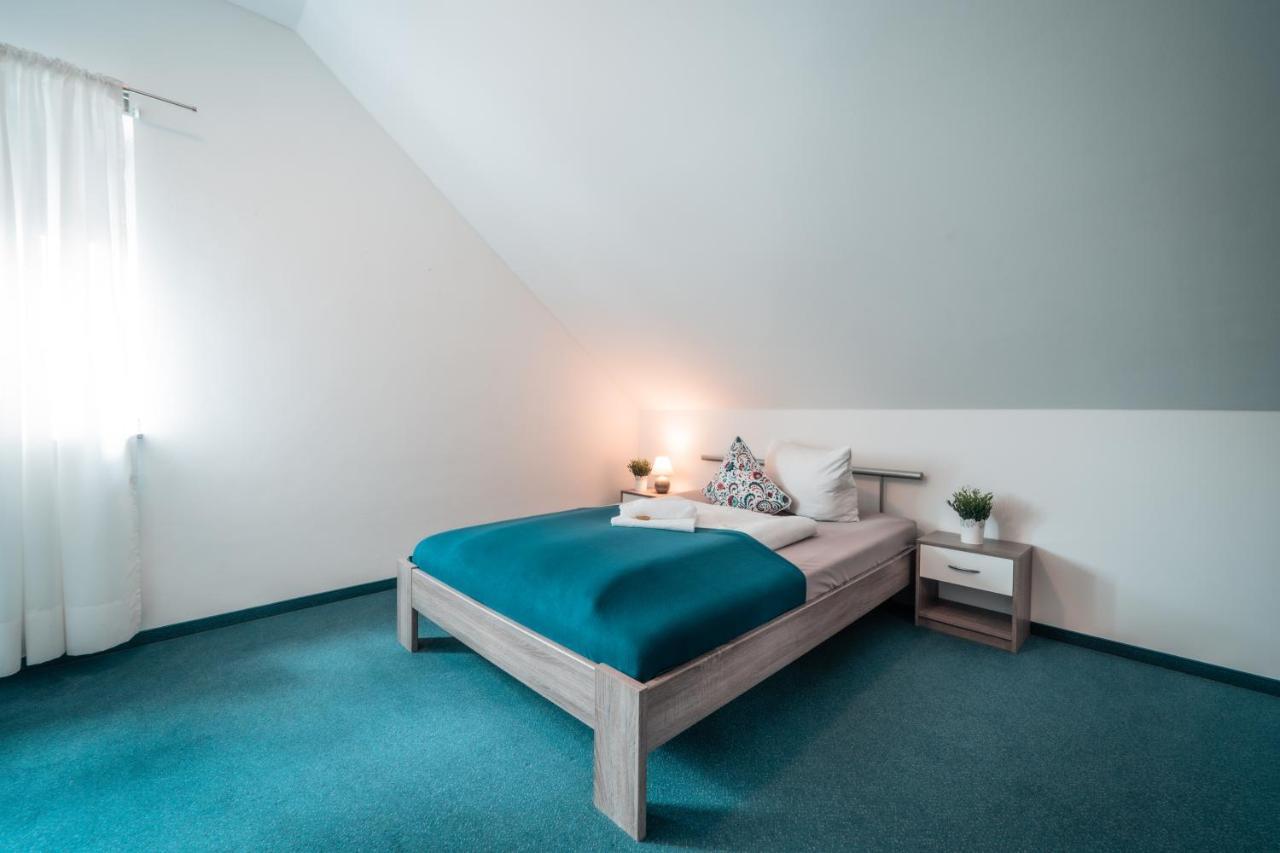 Airport Lounge Hotel Duesseldorf Extérieur photo